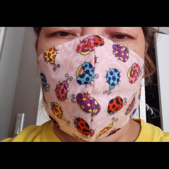 Face masks - Picture 5 of 7